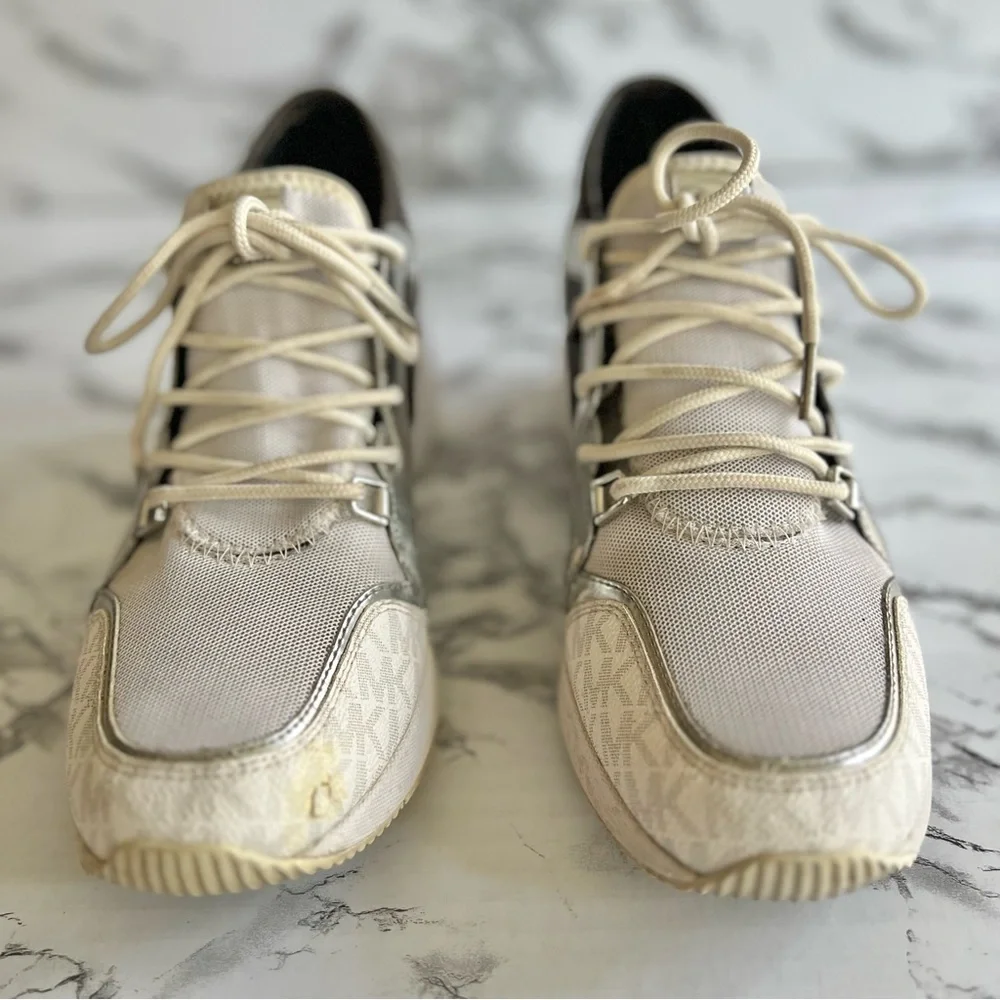 Michael Michael Kors Liv Bubble Trainer Sneakers Metallic 9.5 Fashion Logo
